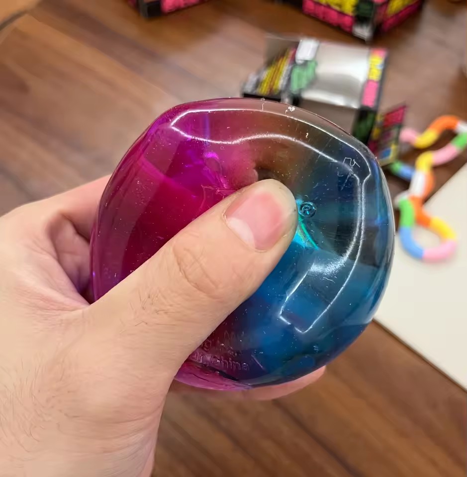 Schylling NeeDoh Regenbogen-Wü – Fidget Cube Original Bewertung und Preis